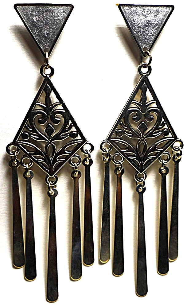 Triangle&nbsp;and Filigreed Diamond Shaped Earring Set